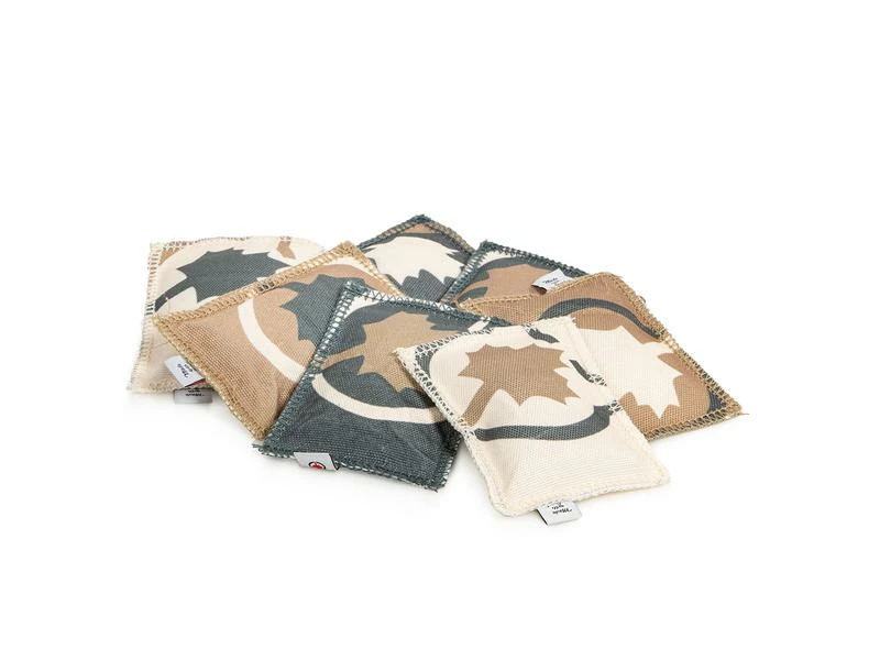 CanadianCat Katzen-Spielzeug Spielkissen Love, Dunkelgrau – Bild 4