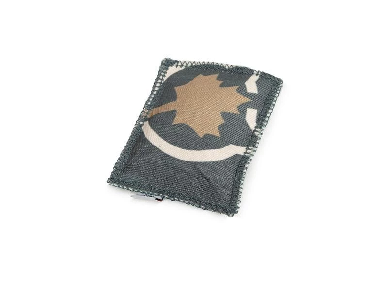 CanadianCat Katzen-Spielzeug Spielkissen Love, Dunkelgrau – Bild 4